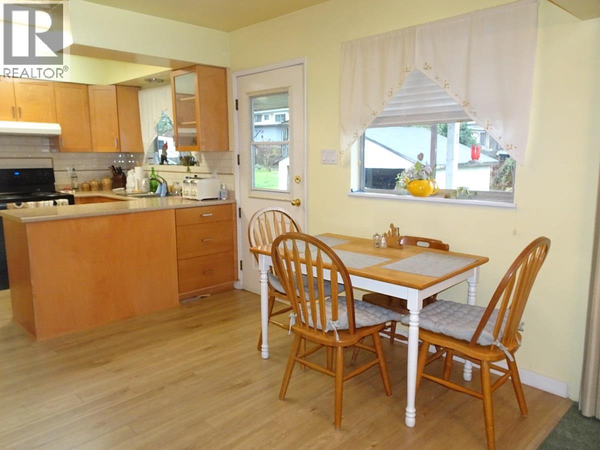 6229 Denbigh Avenue, Burnaby, British Columbia  V5H 3R6 - Photo 10 - R3072712