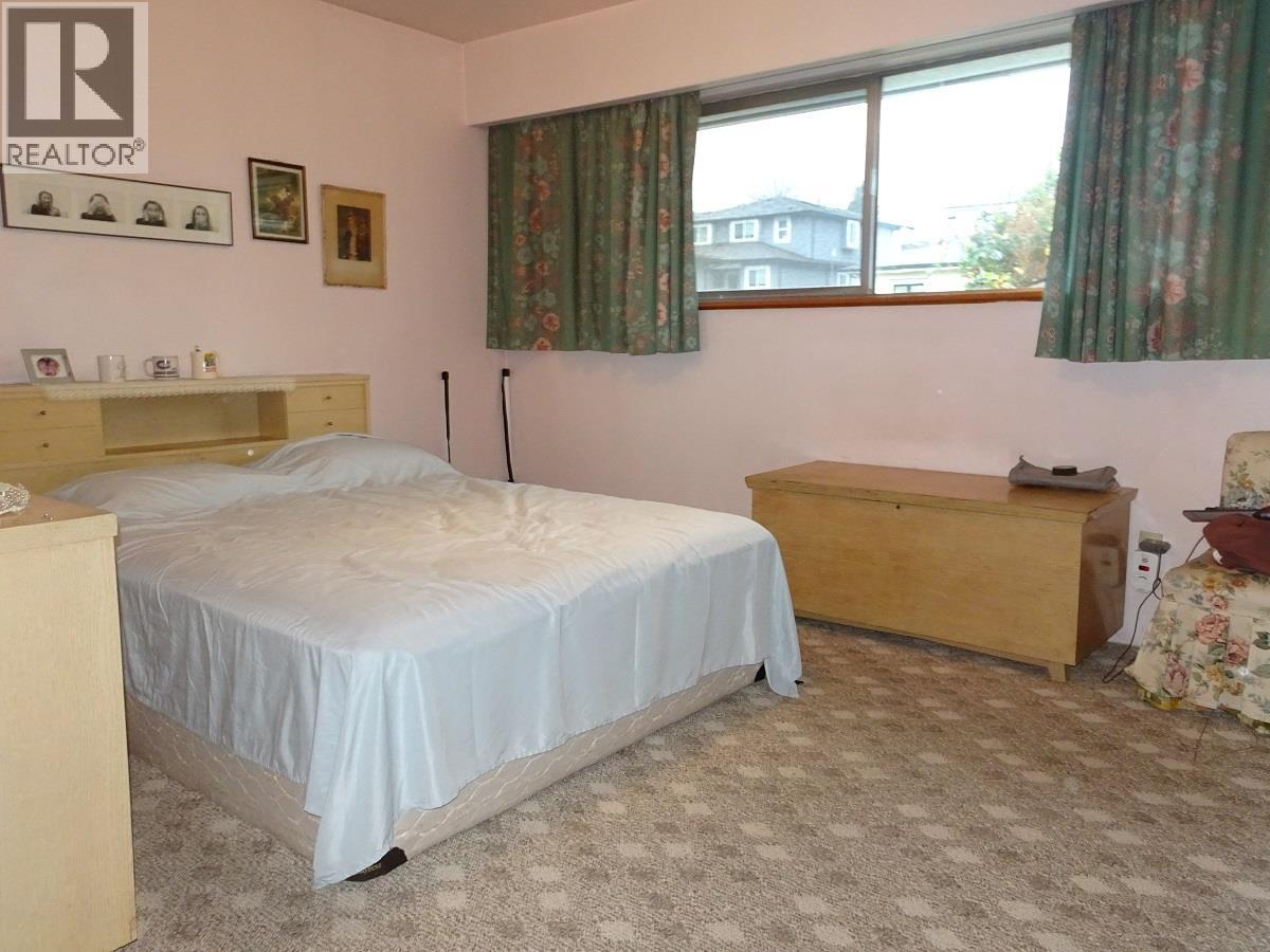 6229 Denbigh Avenue, Burnaby, British Columbia  V5H 3R6 - Photo 11 - R3072712