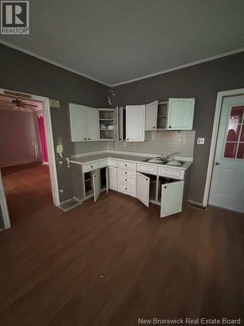 12-14 Depot Street, Mcadam, New Brunswick E0H 1K0 - Photo 6 - NB131122