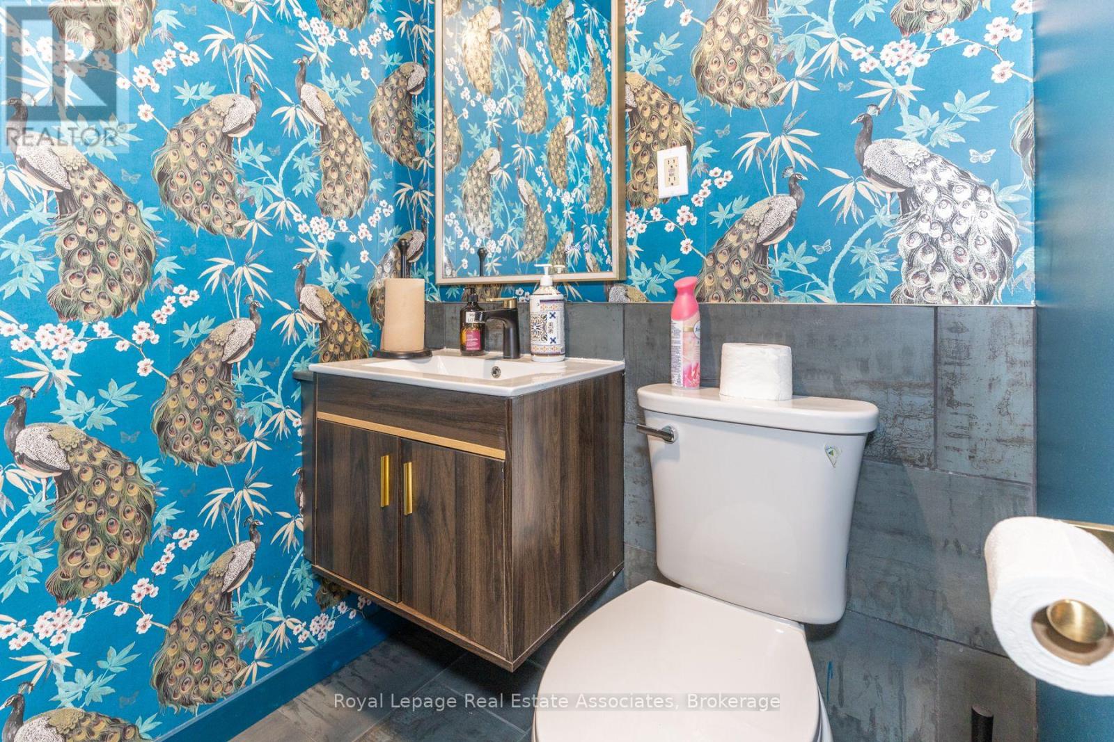 Main Level - 1267 Queen Street W, Toronto, Ontario  M6K 1L5 - Photo 33 - W12610764