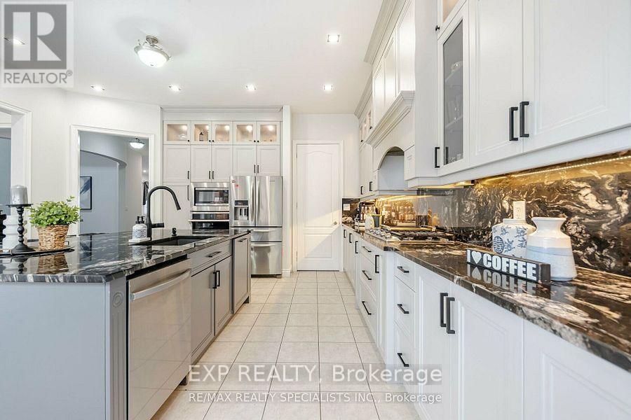 Main - 448 Dougall Avenue, Caledon, Ontario  L7C 4A6 - Photo 14 - W12610772