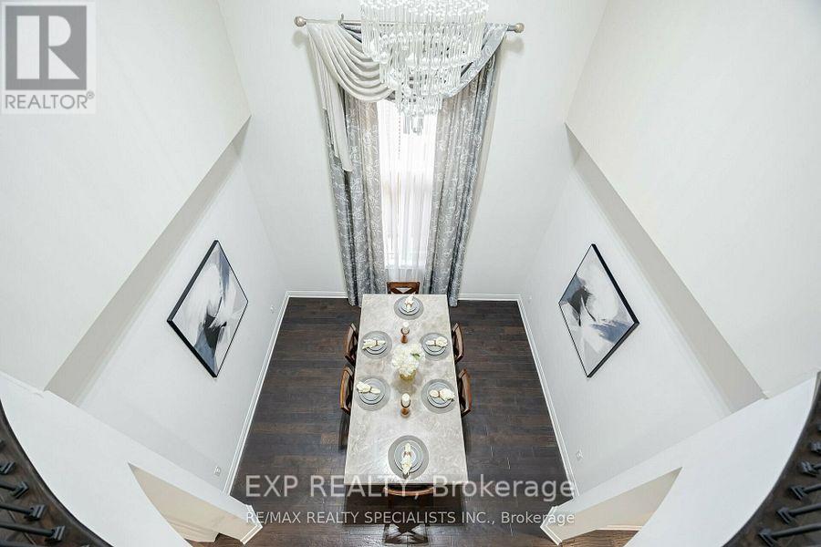 Main - 448 Dougall Avenue, Caledon, Ontario  L7C 4A6 - Photo 7 - W12610772