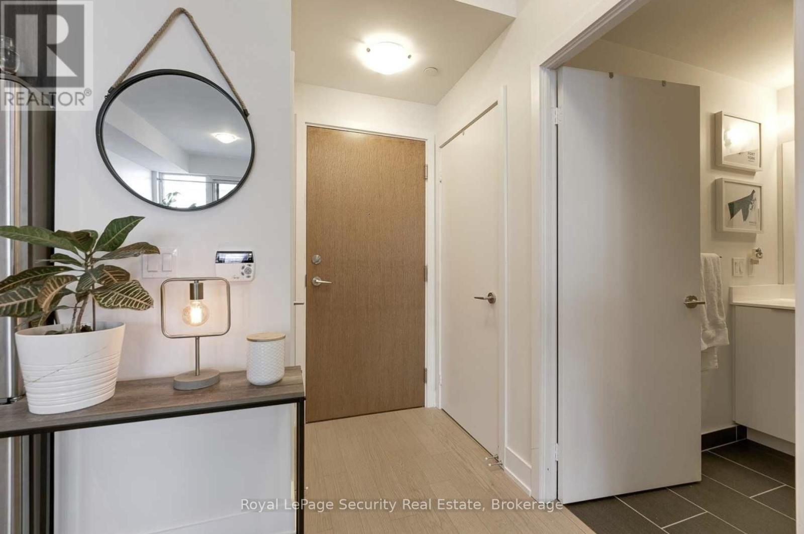 1915 - 30 Shore Breeze Drive, Toronto, Ontario  M8V 0J1 - Photo 8 - W12610798