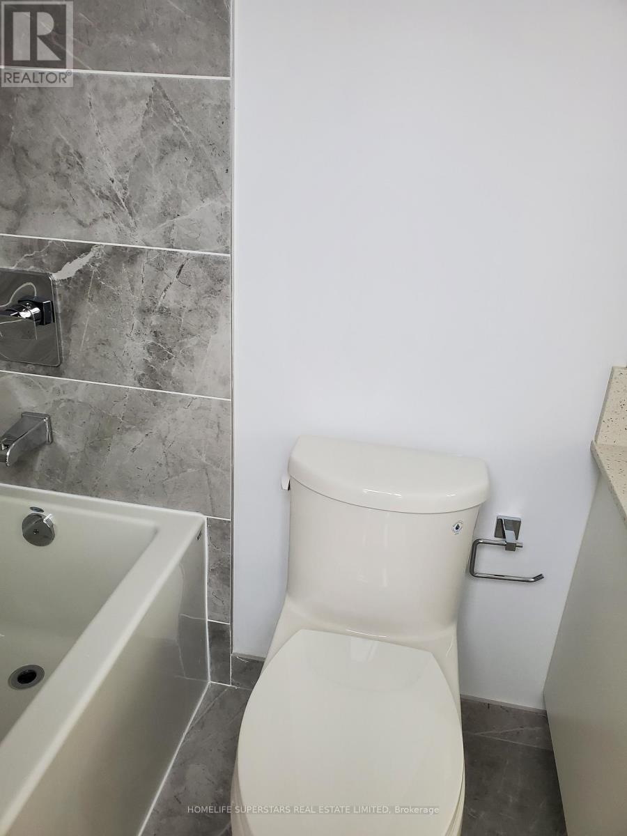 2210 - 30 Elm Drive W, Mississauga, Ontario  L5B 0N6 - Photo 16 - W12610818