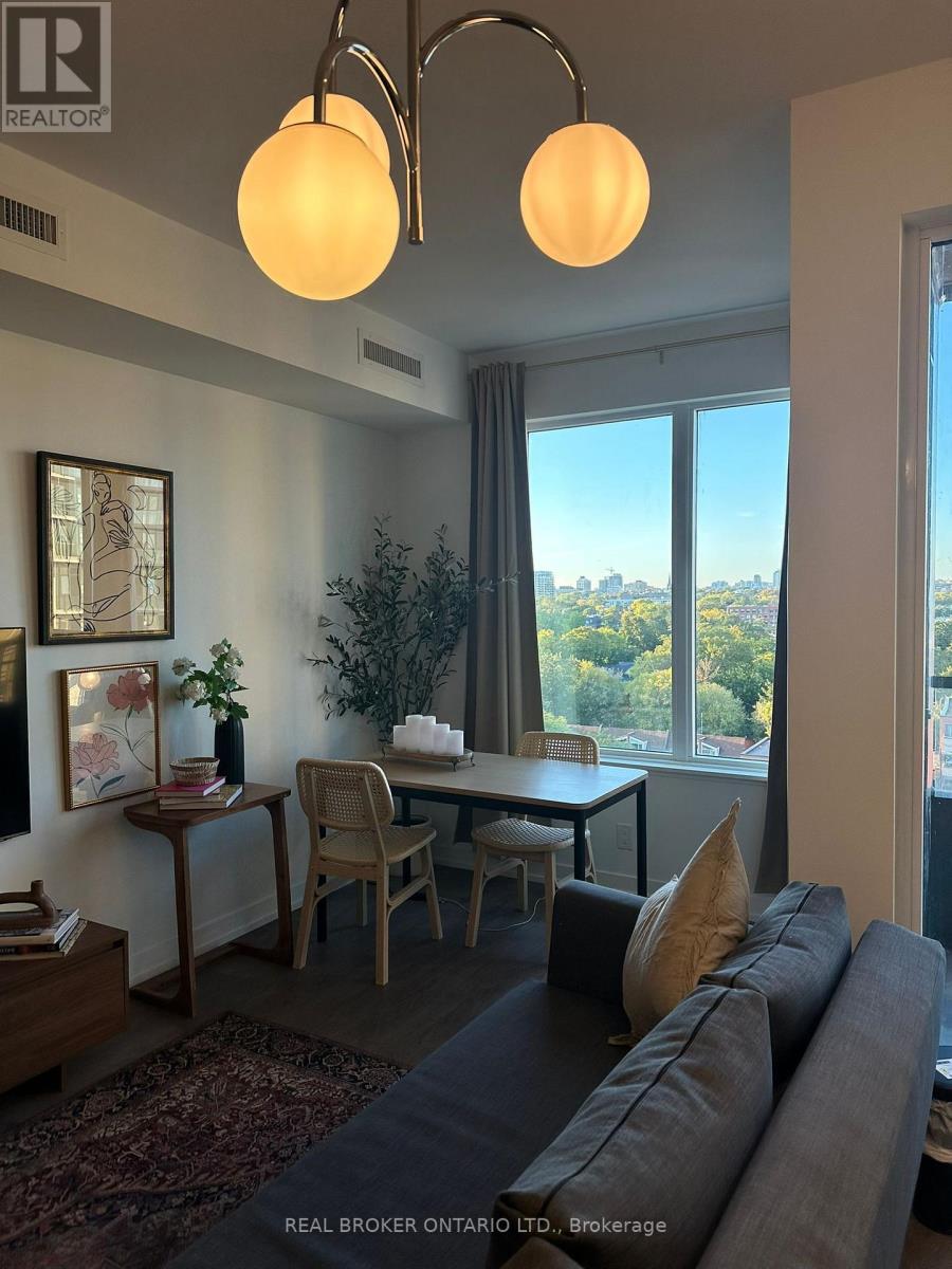 820 - 270 Dufferin Street, Toronto, Ontario  M6K 0H8 - Photo 4 - W12610820