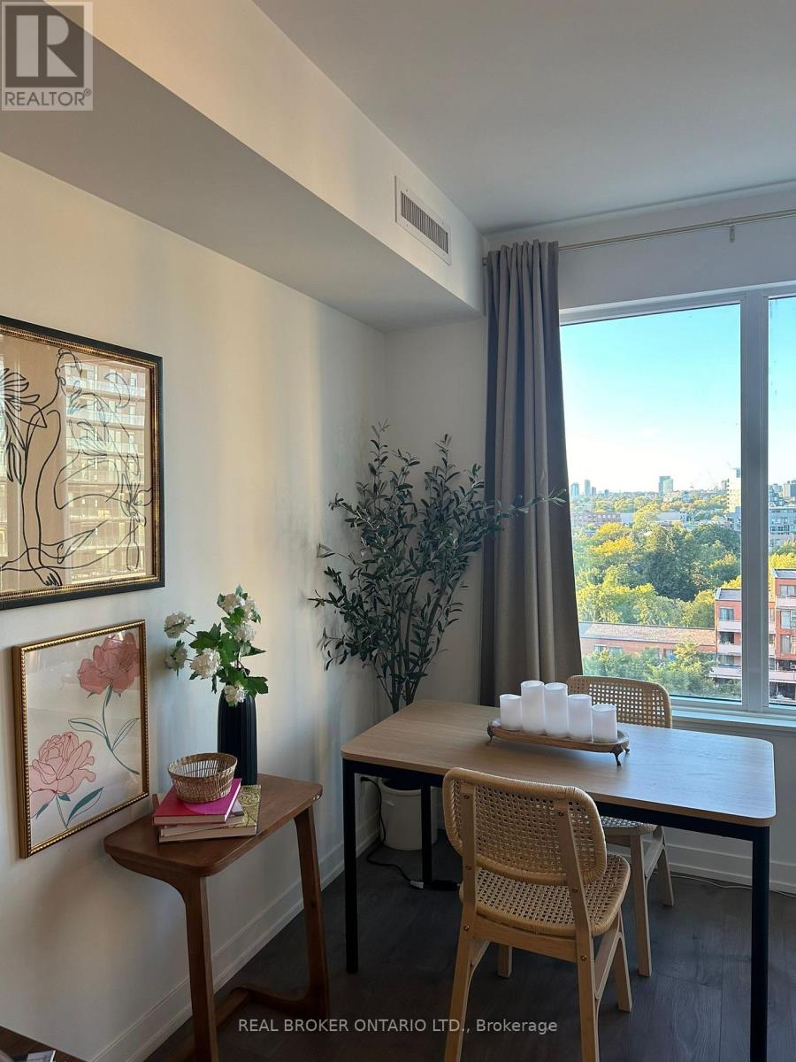 820 - 270 Dufferin Street, Toronto, Ontario  M6K 0H8 - Photo 5 - W12610820