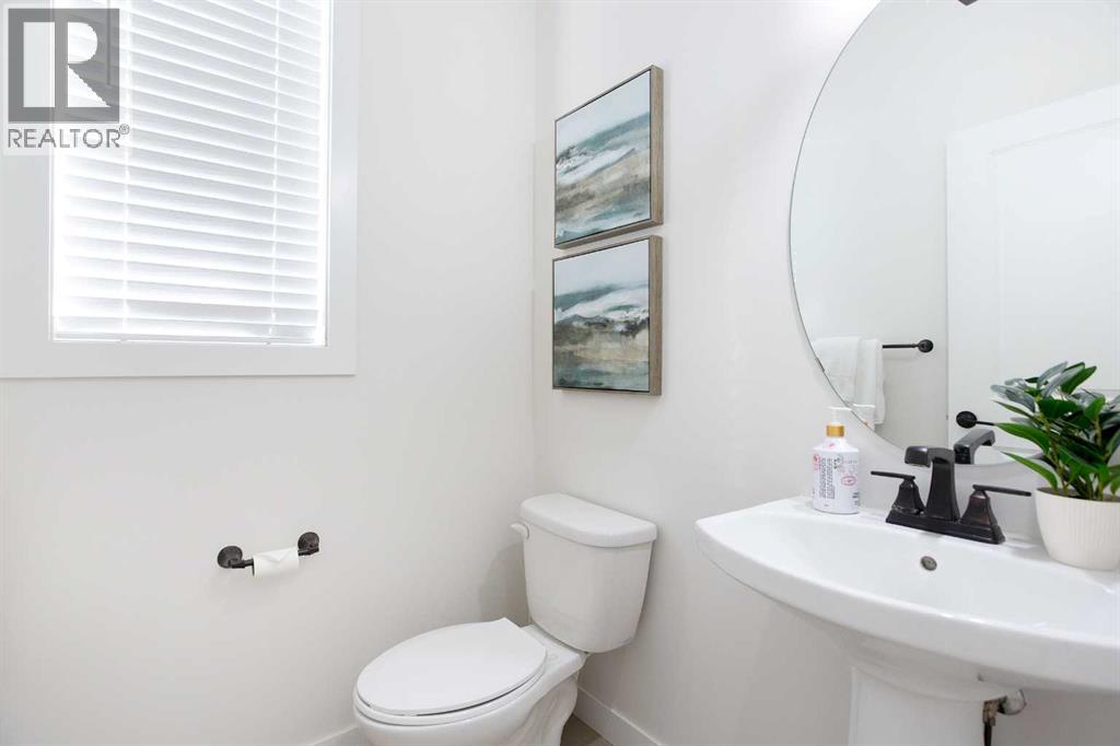 325 Bayview Way Sw, Airdrie, Alberta  T4B 4H3 - Photo 17 - A2268514