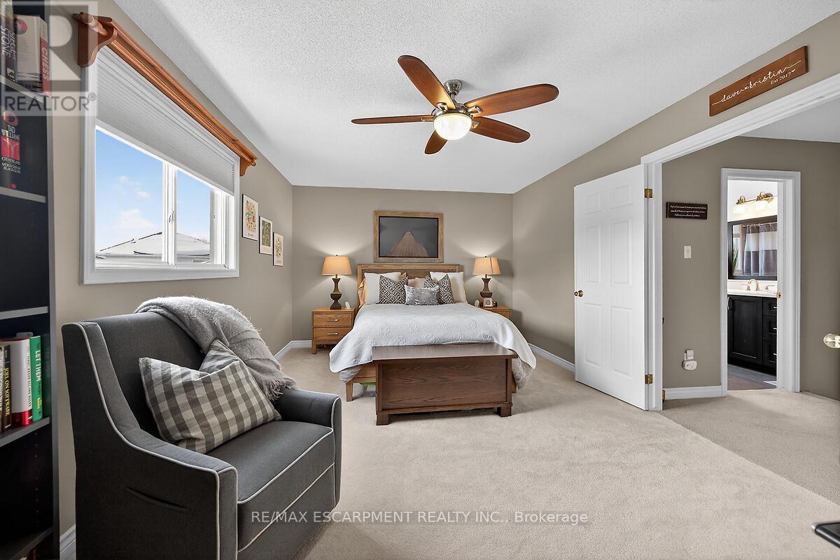 218 Portage Lane, Hamilton, Ontario  L0R 1W0 - Photo 24 - X12610756