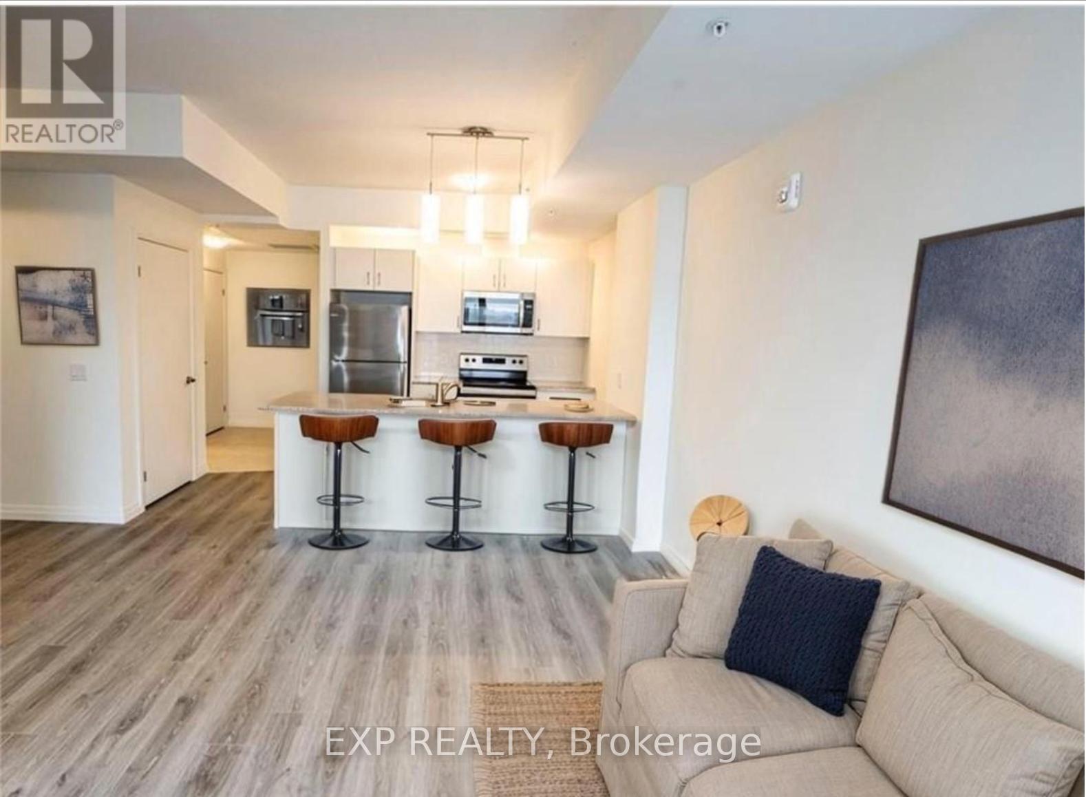 606 - 108 Garment Street, Kitchener, Ontario  N2G 0E2 - Photo 2 - X12610780