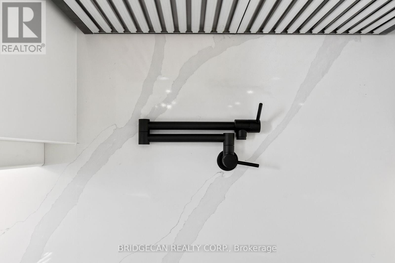 40 Westaway Place, Hamilton, Ontario  L9C 2G1 - Photo 10 - X12610784