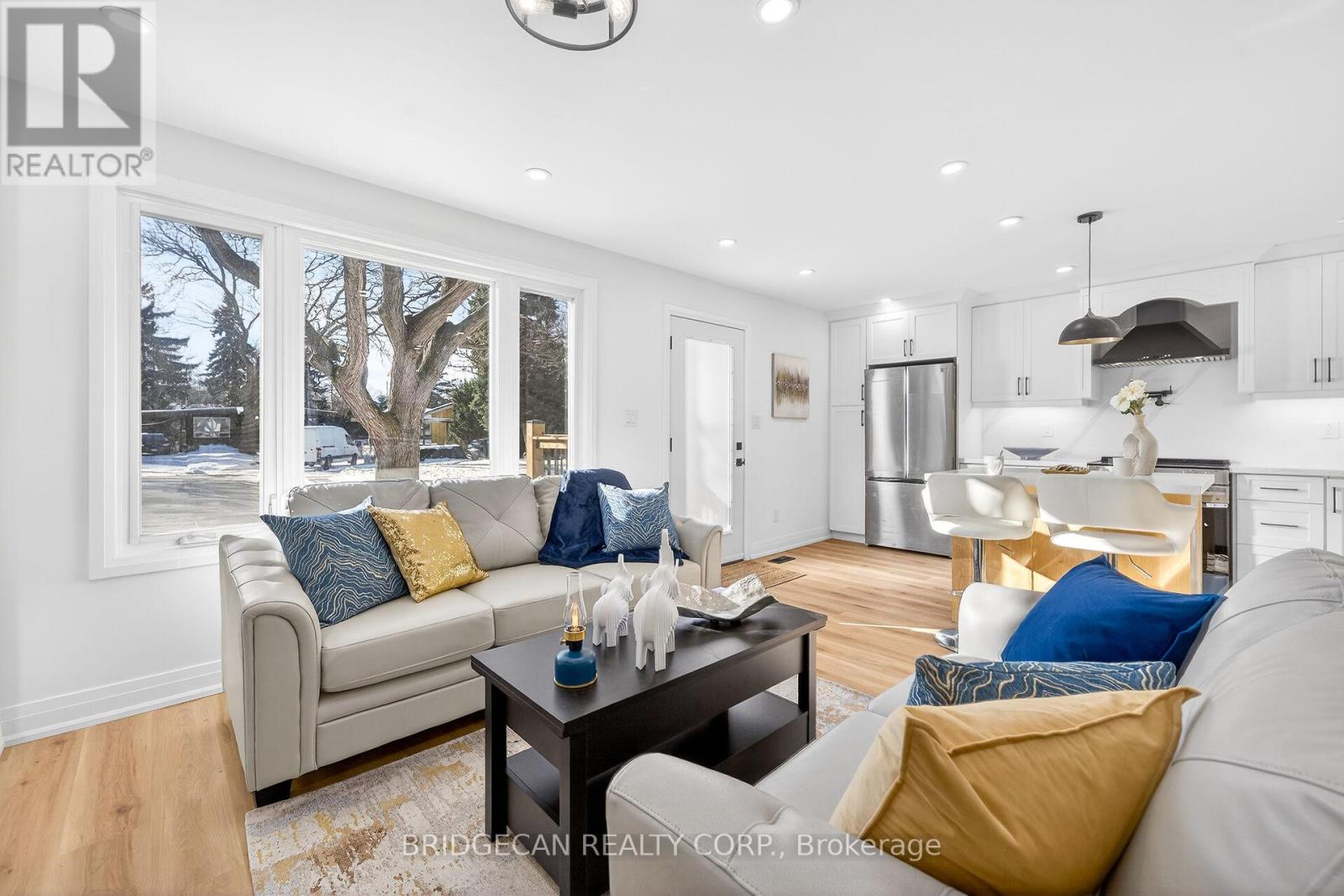 40 Westaway Place, Hamilton, Ontario  L9C 2G1 - Photo 19 - X12610784