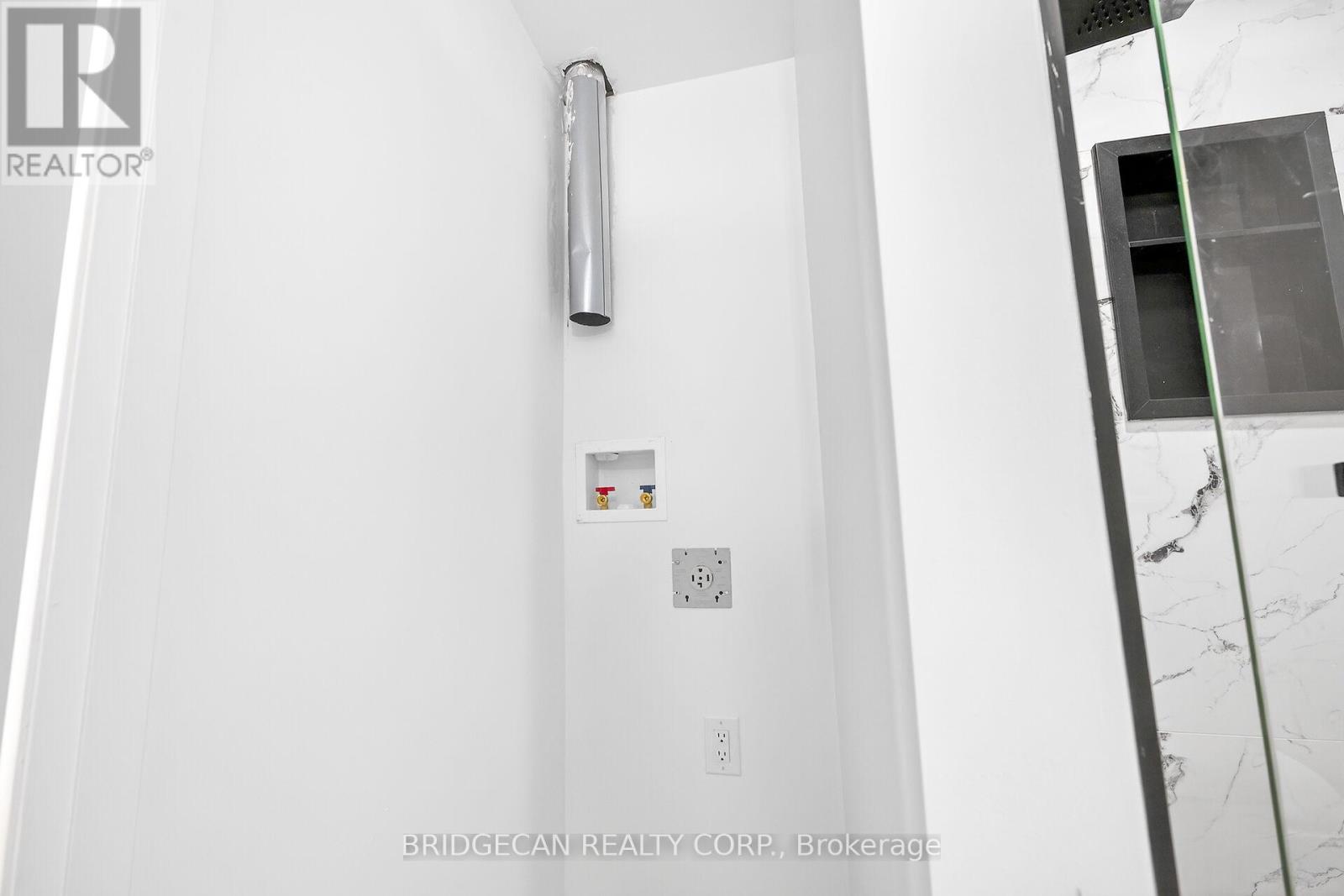 40 Westaway Place, Hamilton, Ontario  L9C 2G1 - Photo 34 - X12610784