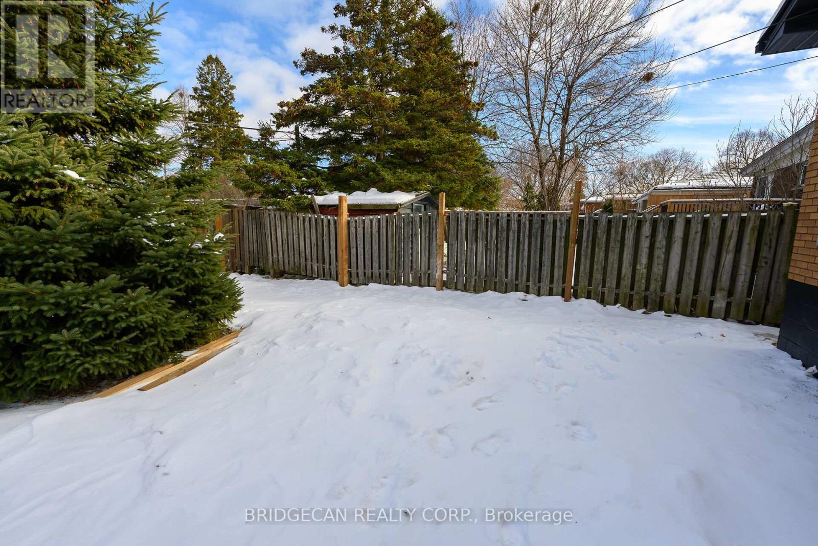 40 Westaway Place, Hamilton, Ontario  L9C 2G1 - Photo 48 - X12610784