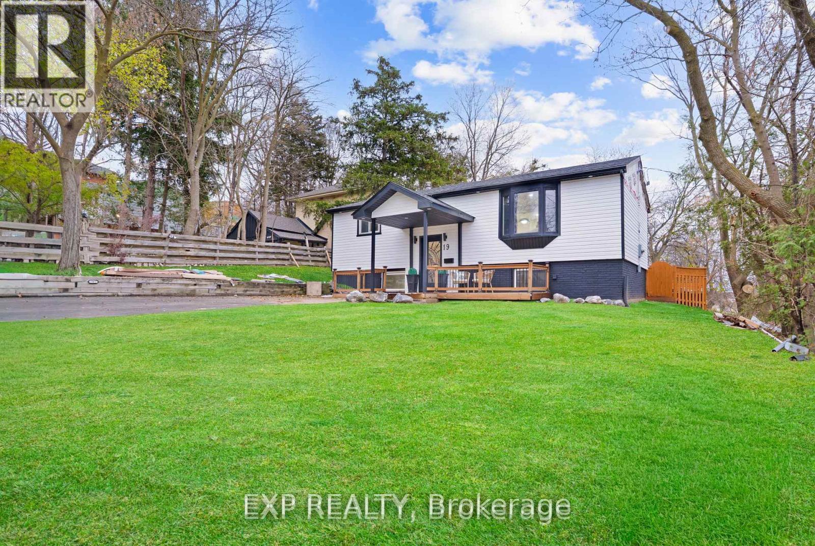 19 Broad Street, Brantford, Ontario  N3R 7E1 - Photo 39 - X12610804