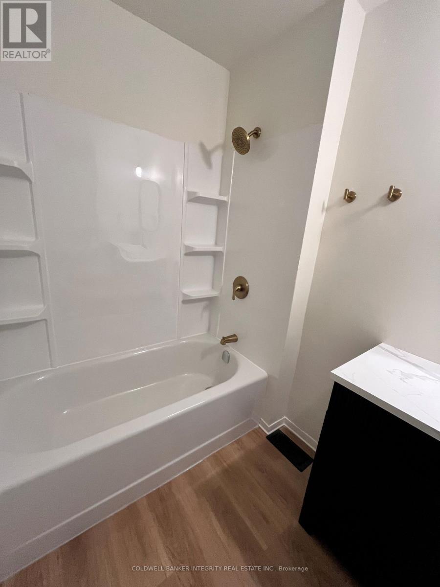 3 - 108 Scott Street, St. Catharines, Ontario  L2N 1G9 - Photo 16 - X12610812