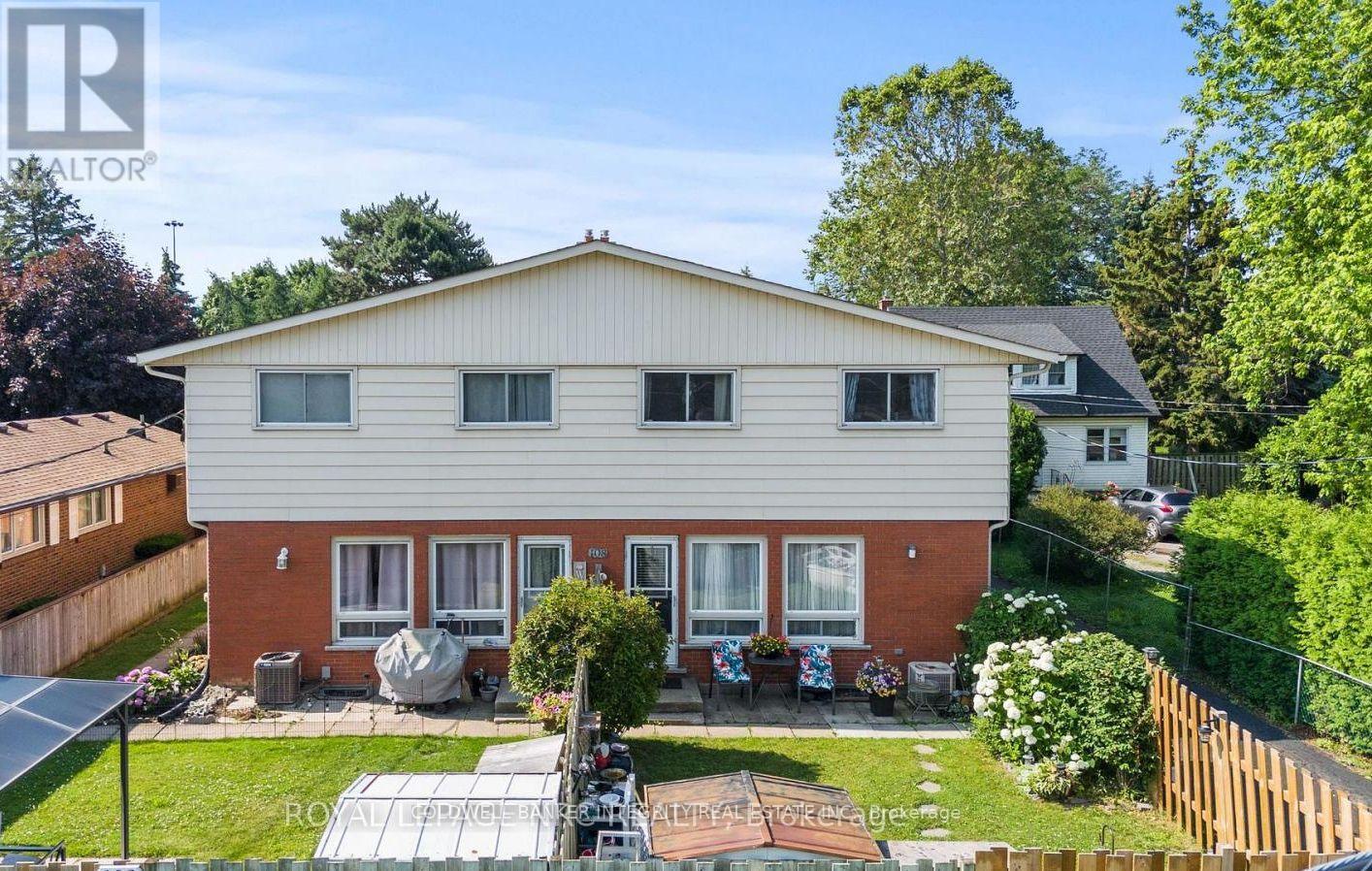 3 - 108 Scott Street, St. Catharines, Ontario  L2N 1G9 - Photo 2 - X12610812