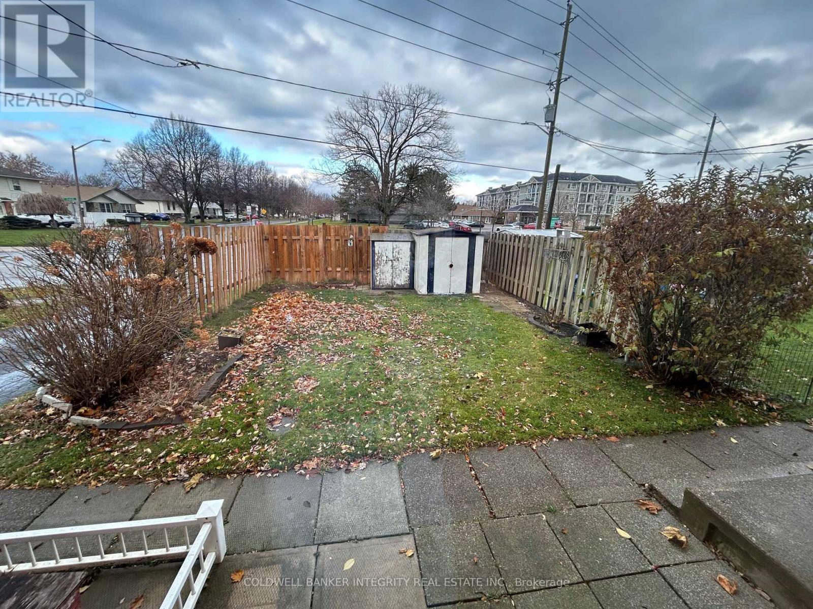 3 - 108 Scott Street, St. Catharines, Ontario  L2N 1G9 - Photo 5 - X12610812