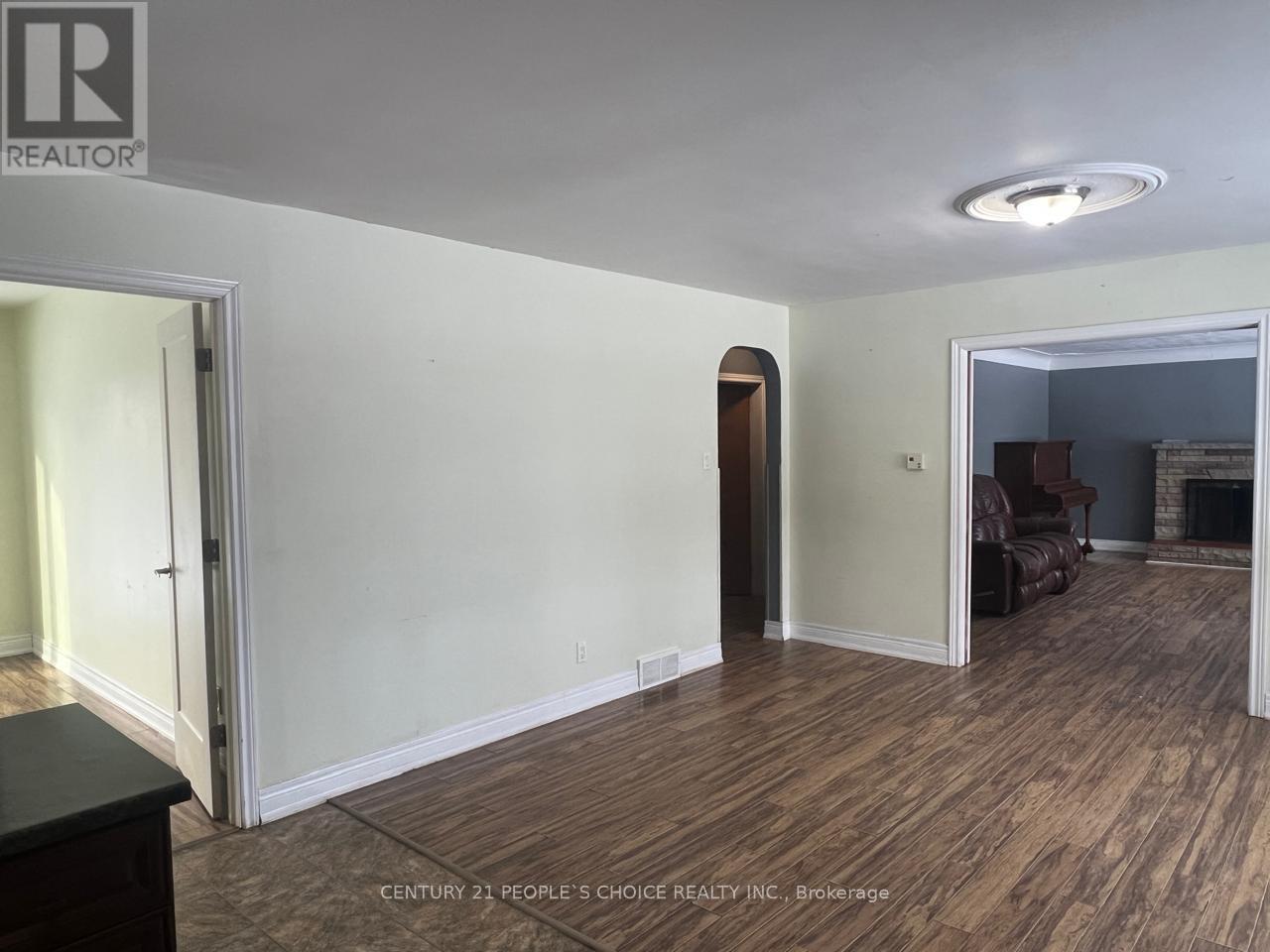 1086 Lakeshore Road, Norfolk, Ontario  N0E 1C0 - Photo 14 - X12610828