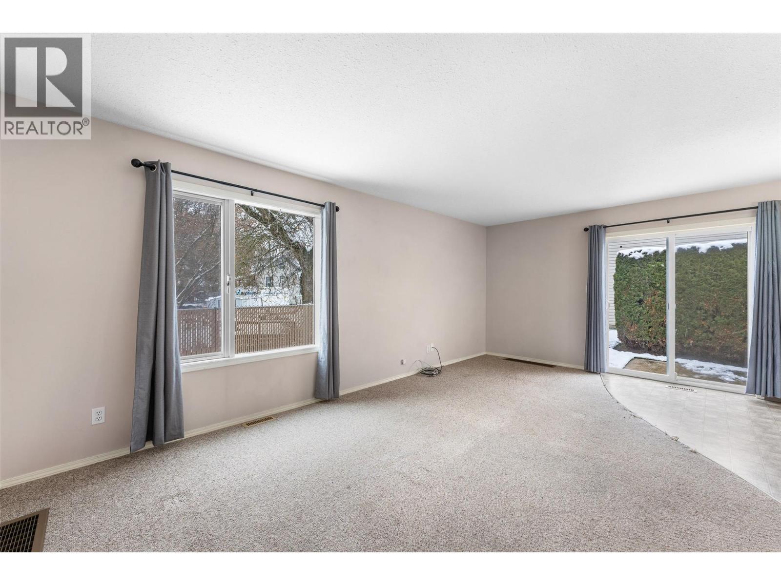 600 10 Street Sw Unit# 5, Salmon Arm, British Columbia  V1E 1J7 - Photo 10 - 10369691