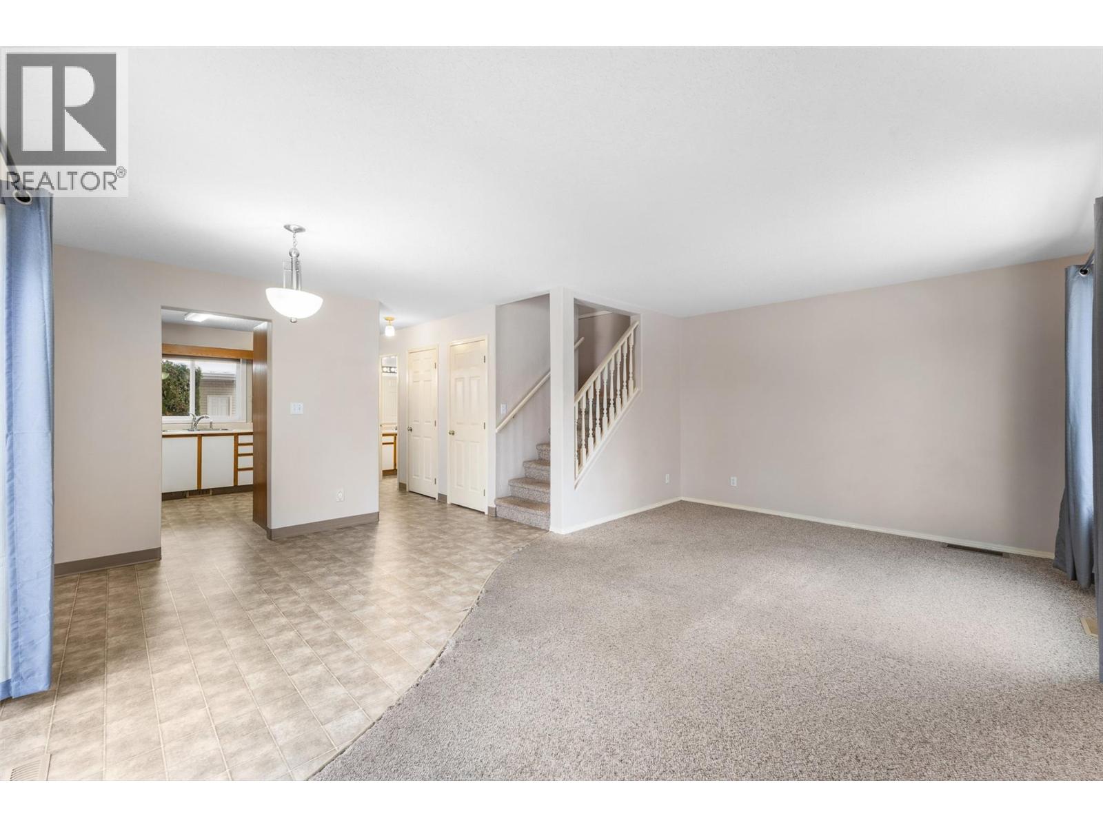 600 10 Street Sw Unit# 5, Salmon Arm, British Columbia  V1E 1J7 - Photo 8 - 10369691