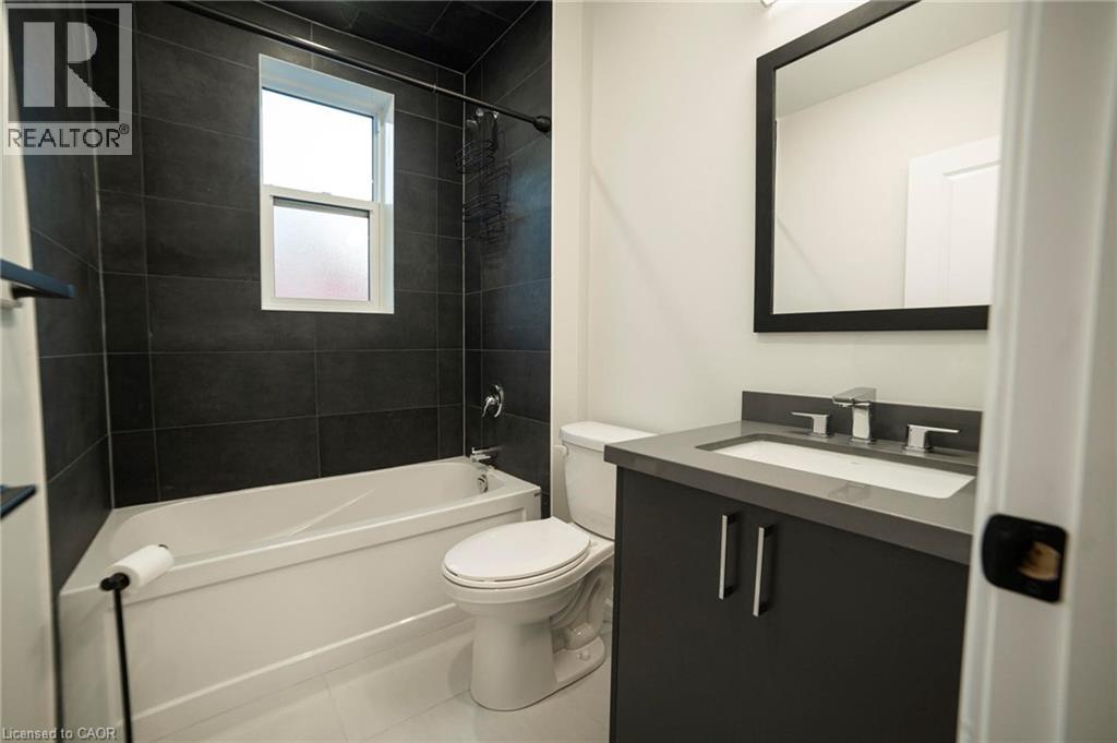 265 Robert Street Unit# 1, Hamilton, Ontario  L8L 2R5 - Photo 6 - 40787104