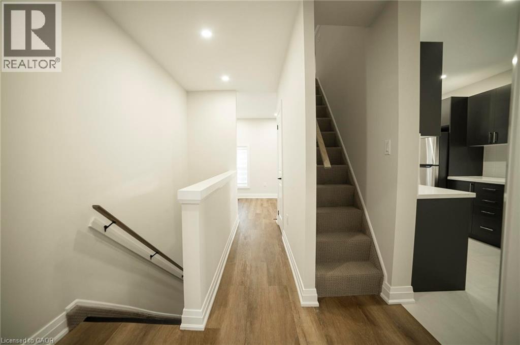 265 Robert Street Unit# 1, Hamilton, Ontario  L8L 2R5 - Photo 3 - 40787104