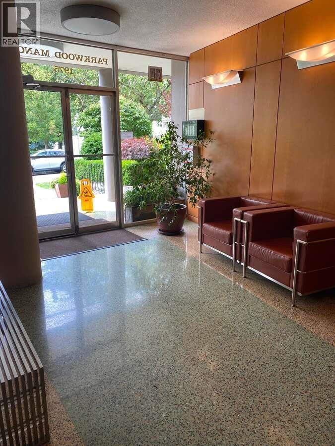 410 1975 Pendrell Street, Vancouver, British Columbia  V6G 1T6 - Photo 3 - R3049689