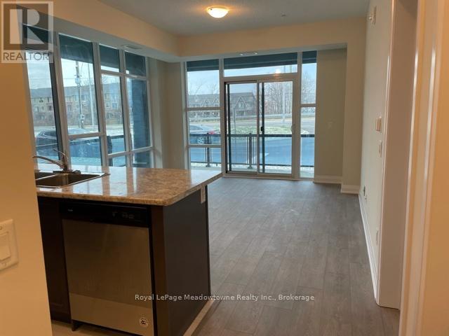 140 - 16 Concord Place, Grimsby, Ontario L3M 0J1 - Photo 4 - X12610746