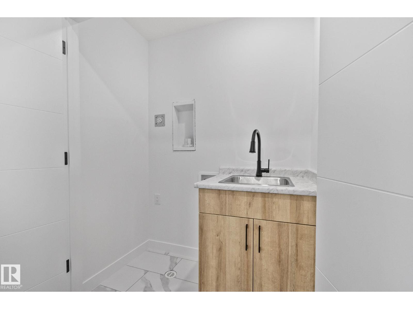 114 Royal Street, St. Albert, Alberta  T8N 7X4 - Photo 42 - E4467715