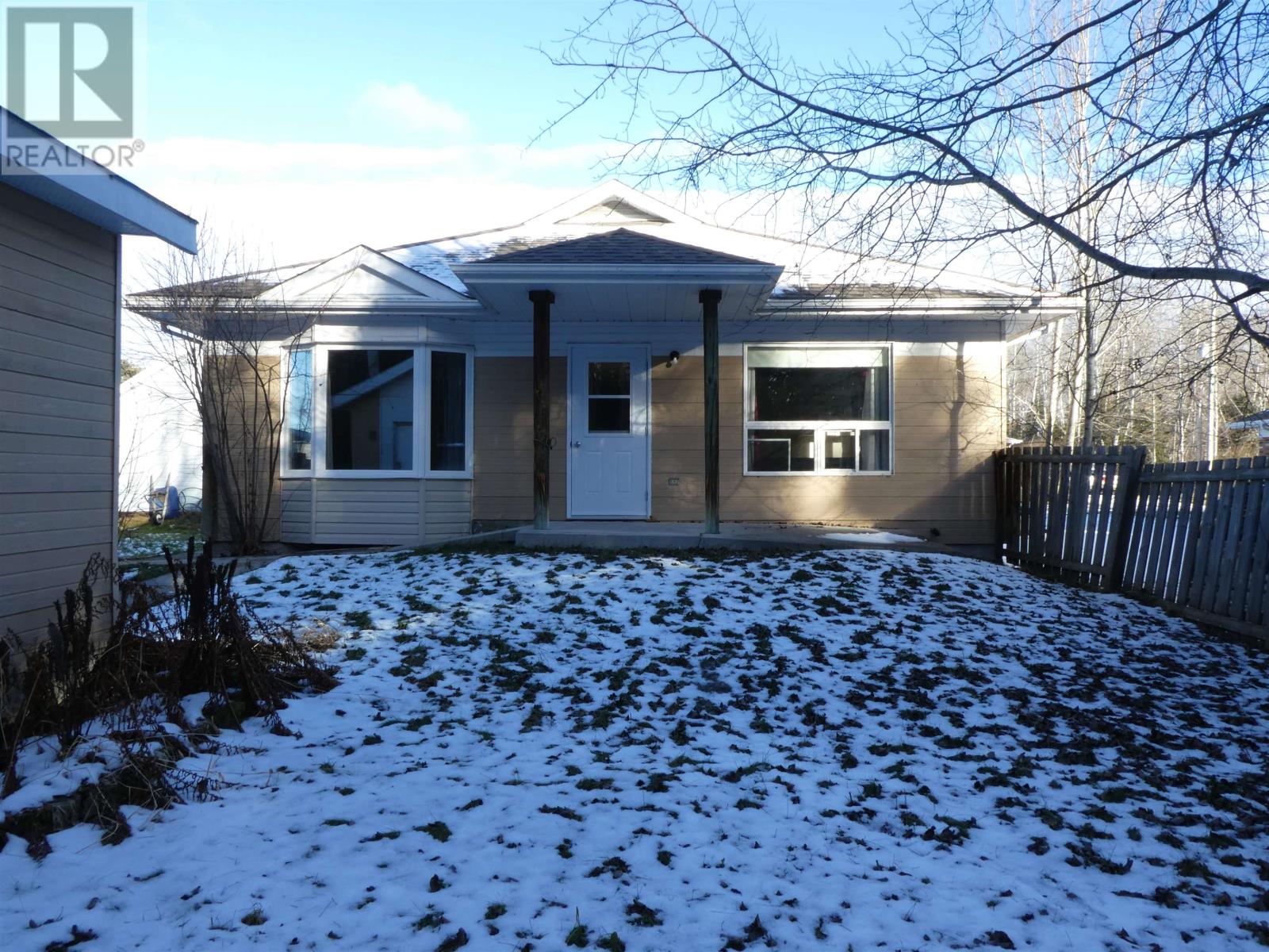 305 Clarke Ave Se, Geraldton, Ontario  P0T 1M0 - Photo 2 - TB253618
