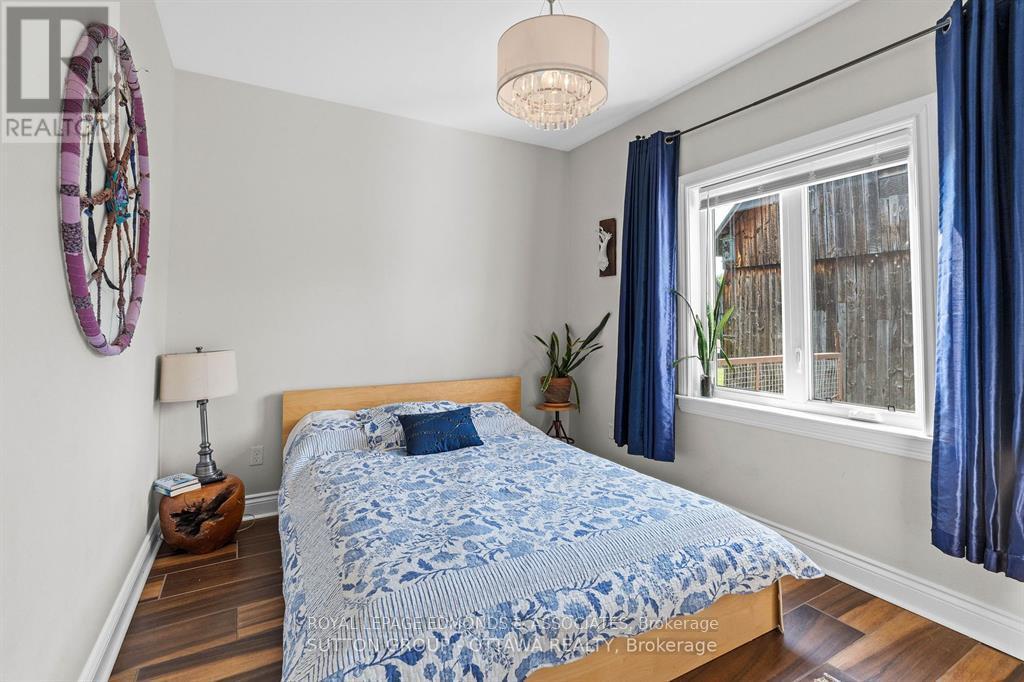 1448 Woito Station Road, Laurentian Valley, Ontario K8A 6W6 - Photo 18 - X12610938