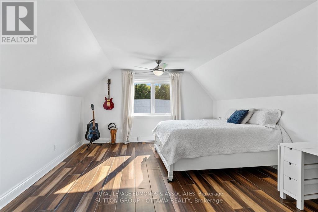 1448 Woito Station Road, Laurentian Valley, Ontario K8A 6W6 - Photo 22 - X12610938