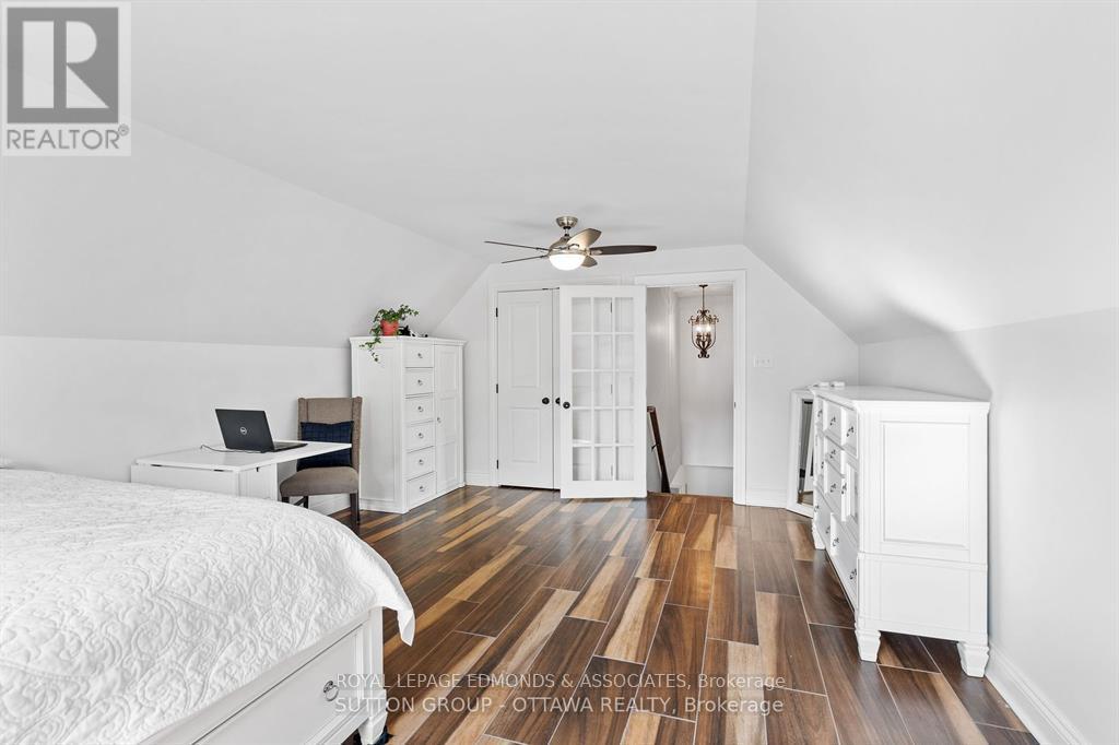 1448 Woito Station Road, Laurentian Valley, Ontario K8A 6W6 - Photo 23 - X12610938