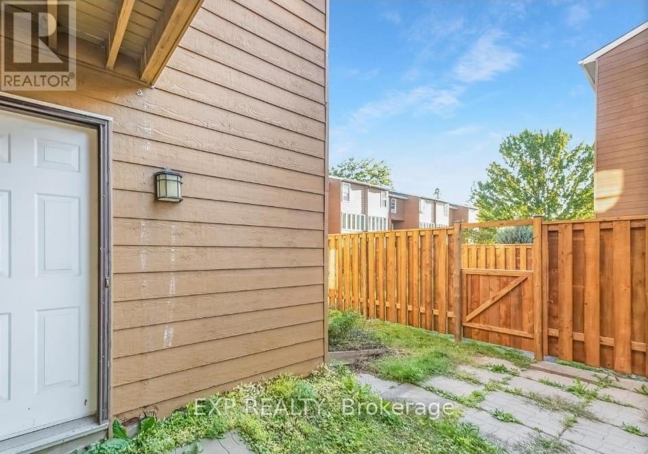 Basement - 2101 Eric Crescent, Ottawa, Ontario  K1B 4P5 - Photo 13 - X12610878