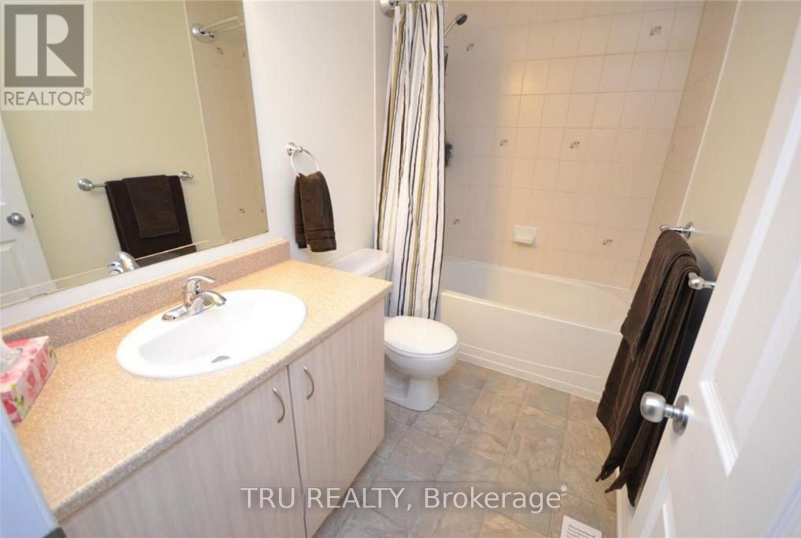 247 Hunterbrook Street, Ottawa, Ontario K2K 0E5 - Photo 18 - X12610952