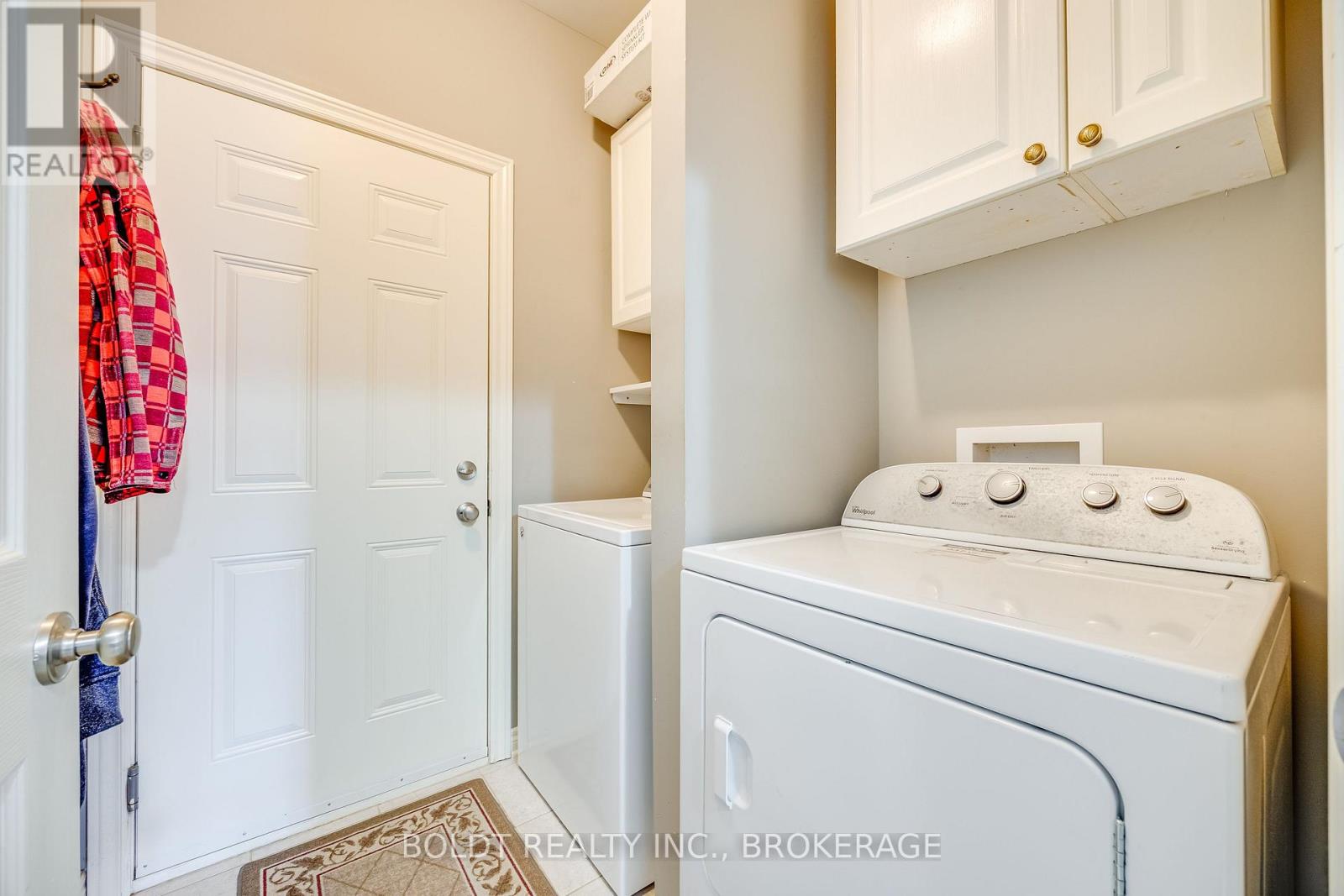 1127 Pelham Street, Pelham, Ontario L3C 3E4 - Photo 14 - X12610912