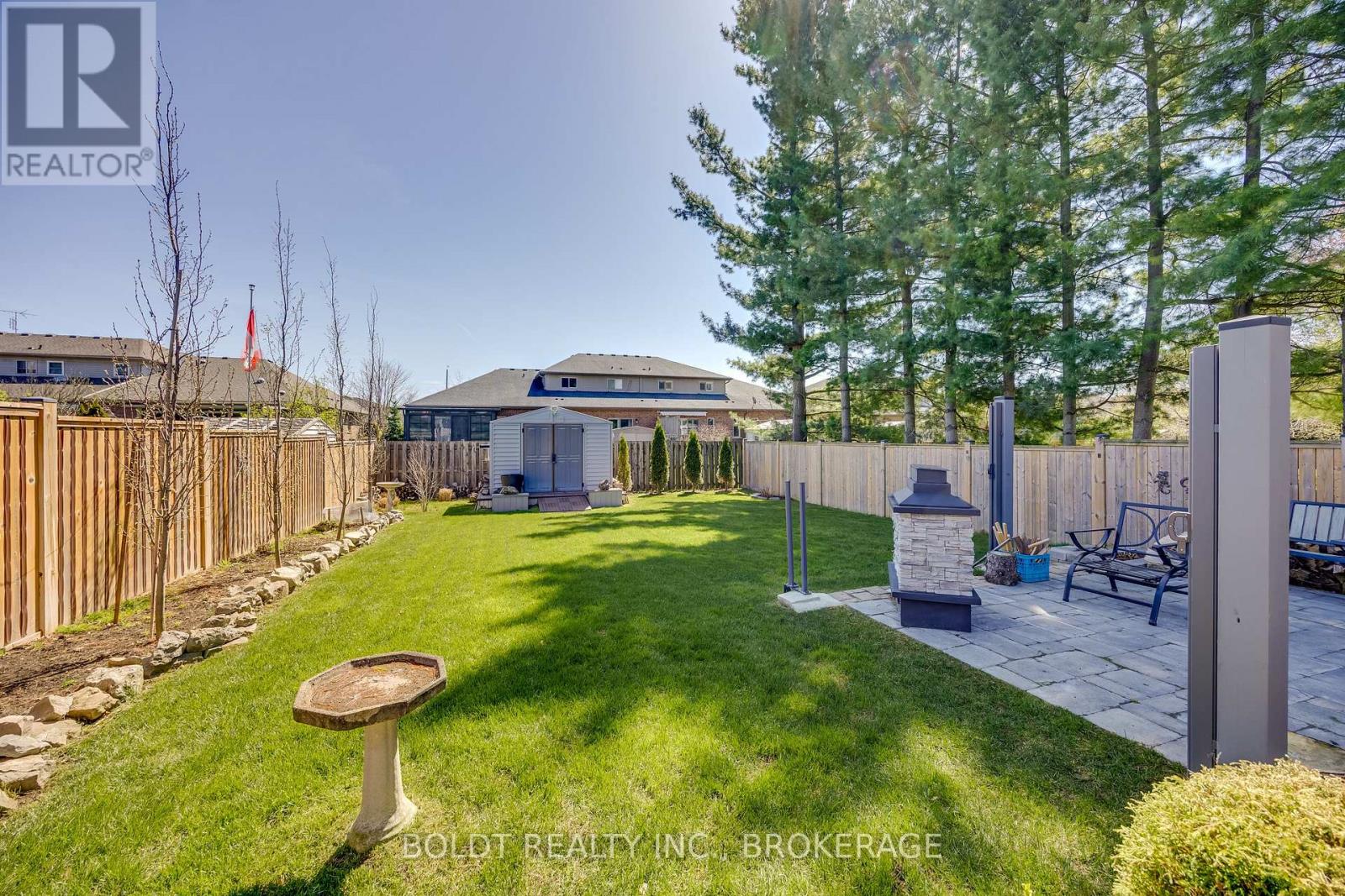 1127 Pelham Street, Pelham, Ontario L3C 3E4 - Photo 39 - X12610912