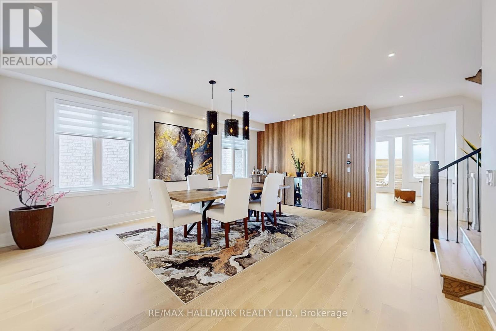 61 Strathgreen Lane, Georgina, Ontario  L4P 0J3 - Photo 8 - N12482277