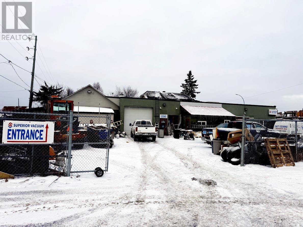 B 815 Simpson St, Thunder Bay, Ontario  P7C 3K3 - Photo 4 - TB253636