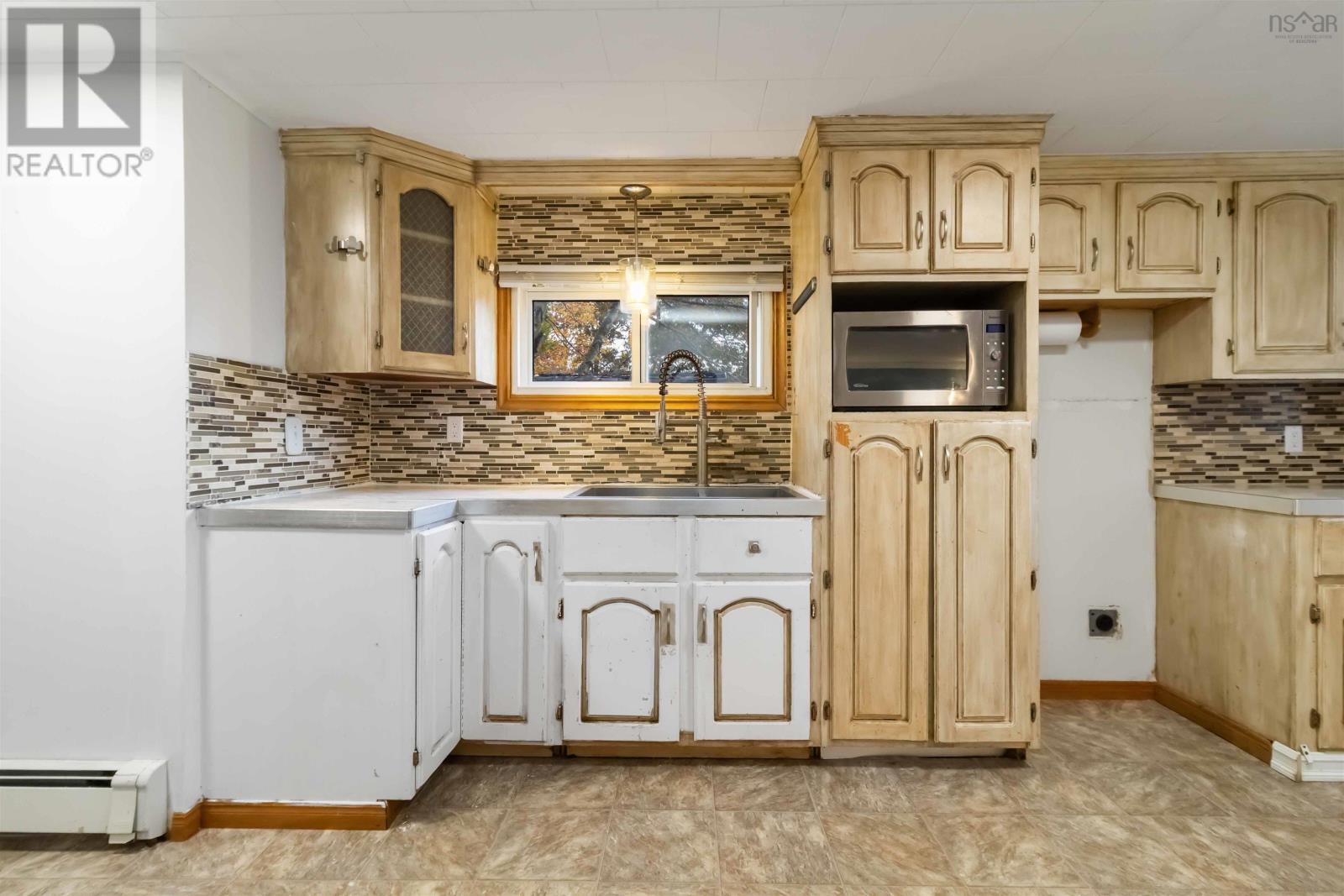 44 Courtney Road, Dartmouth, Nova Scotia  B3A 4B8 - Photo 17 - 202527844