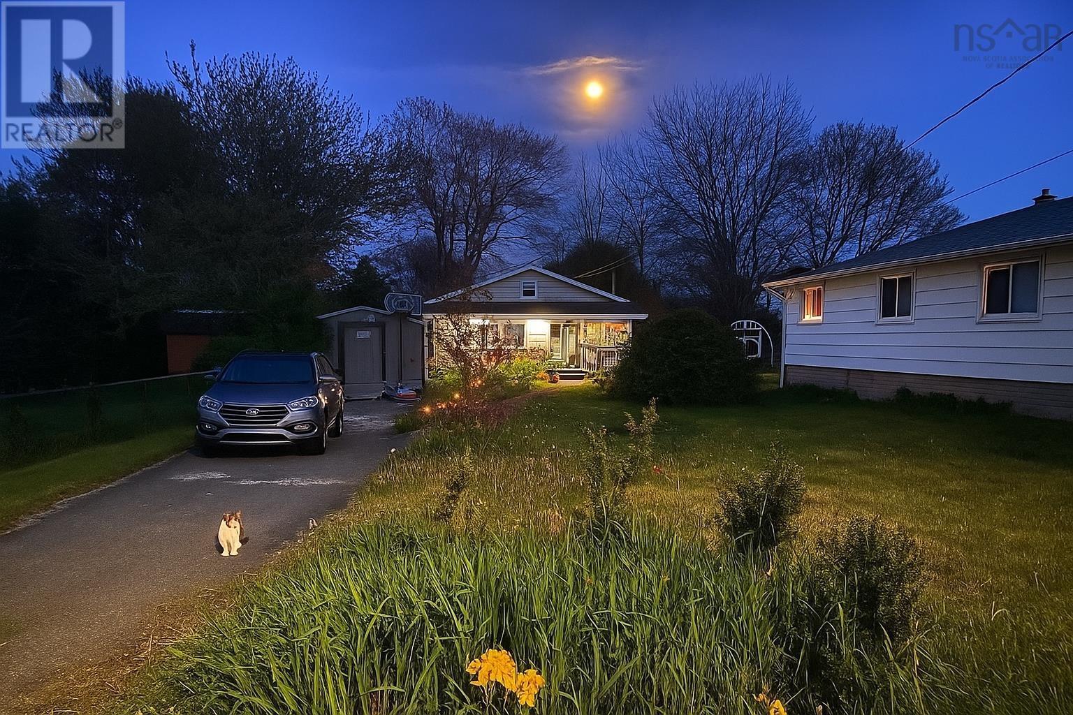 44 Courtney Road, Dartmouth, Nova Scotia  B3A 4B8 - Photo 5 - 202527844