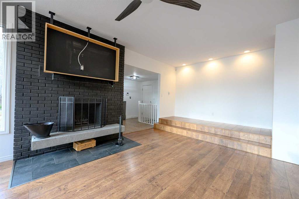 9938 87 Avenue, Grande Prairie, Alberta  T8V 0B2 - Photo 5 - A2272790