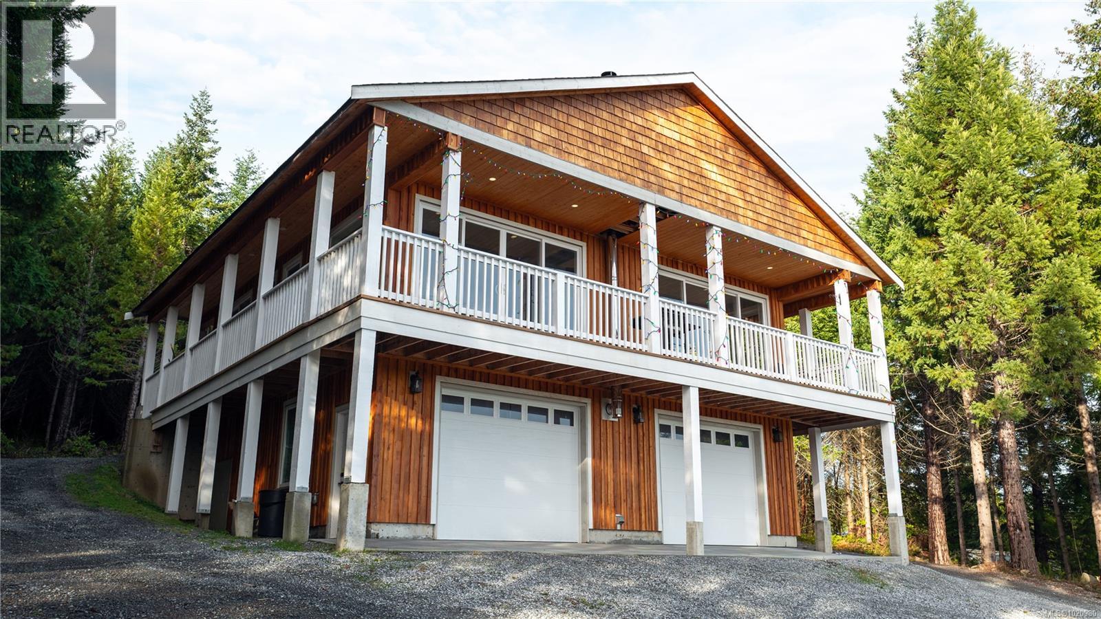 1550 Olympic Dr, Shawnigan Lake, British Columbia  V0R 2W3 - Photo 1 - 1020980