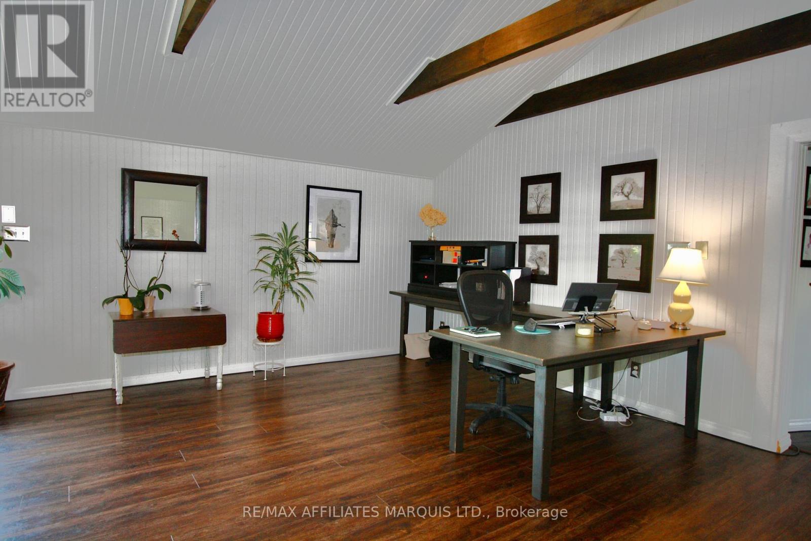 21831 Concession 2 Concession, South Glengarry, Ontario K0C 1E0 - Photo 15 - X12471786