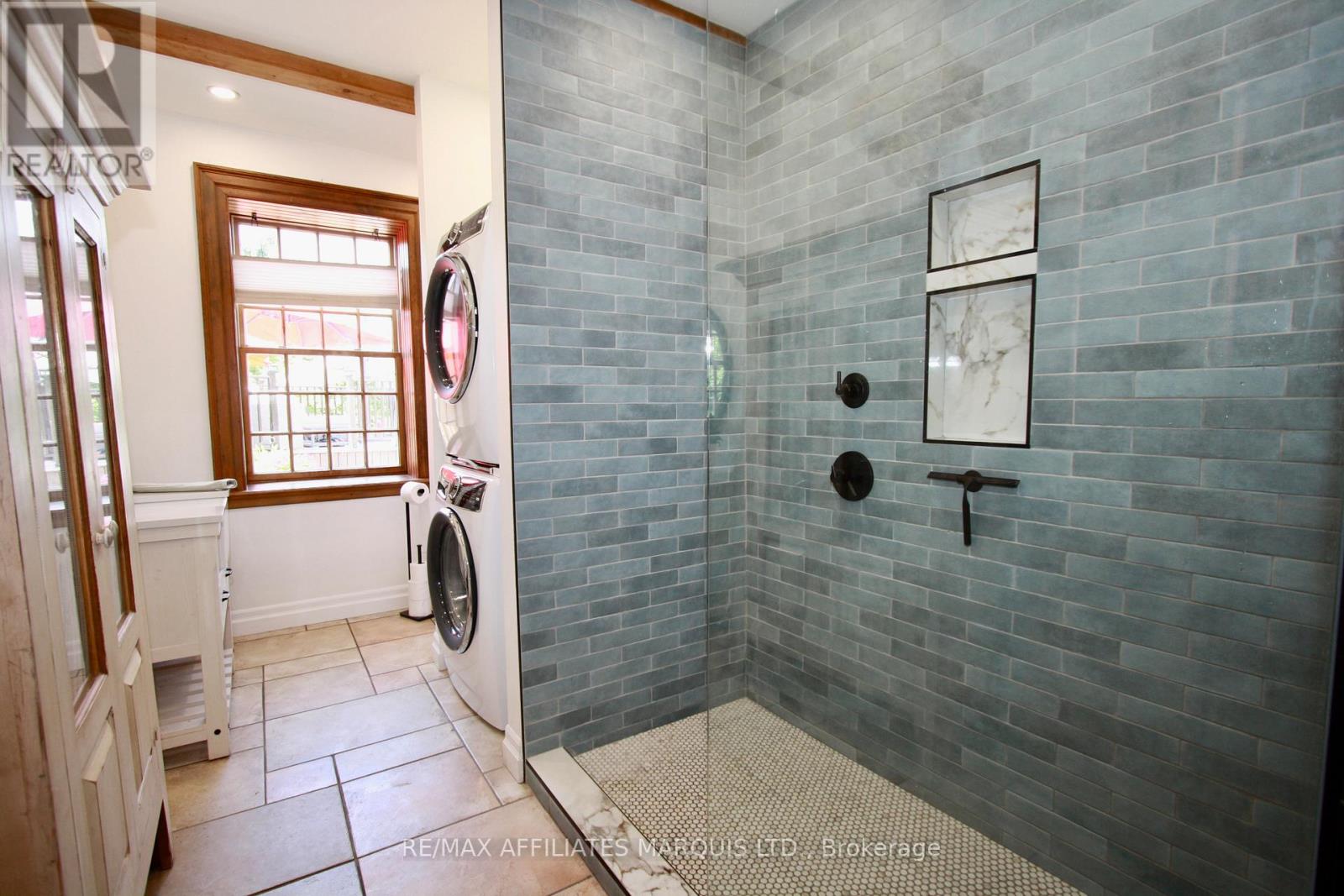 21831 Concession 2 Concession, South Glengarry, Ontario K0C 1E0 - Photo 17 - X12471786