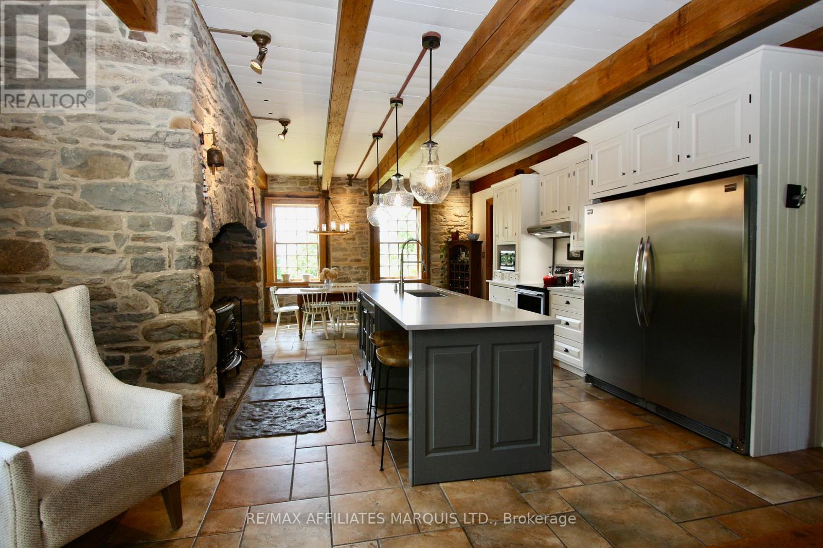 21831 Concession 2 Concession, South Glengarry, Ontario K0C 1E0 - Photo 31 - X12471786