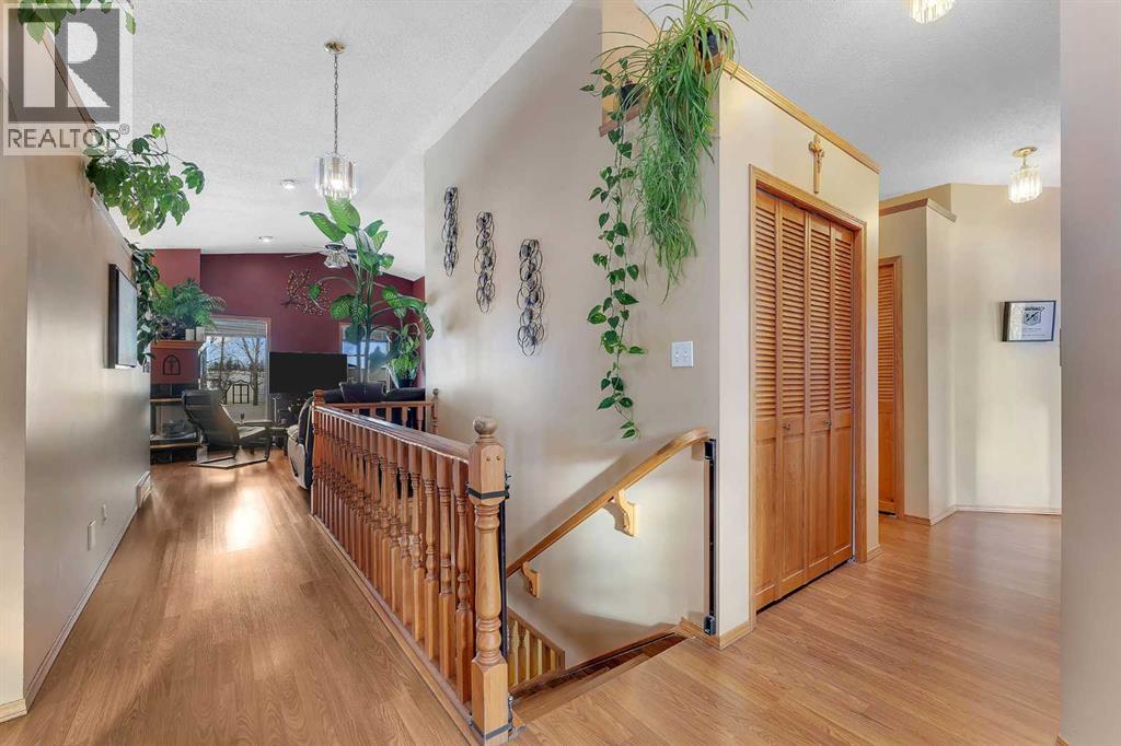 283058 Township Road 245a, Rural Rocky View County, Alberta  T2M 4L5 - Photo 8 - A2274342