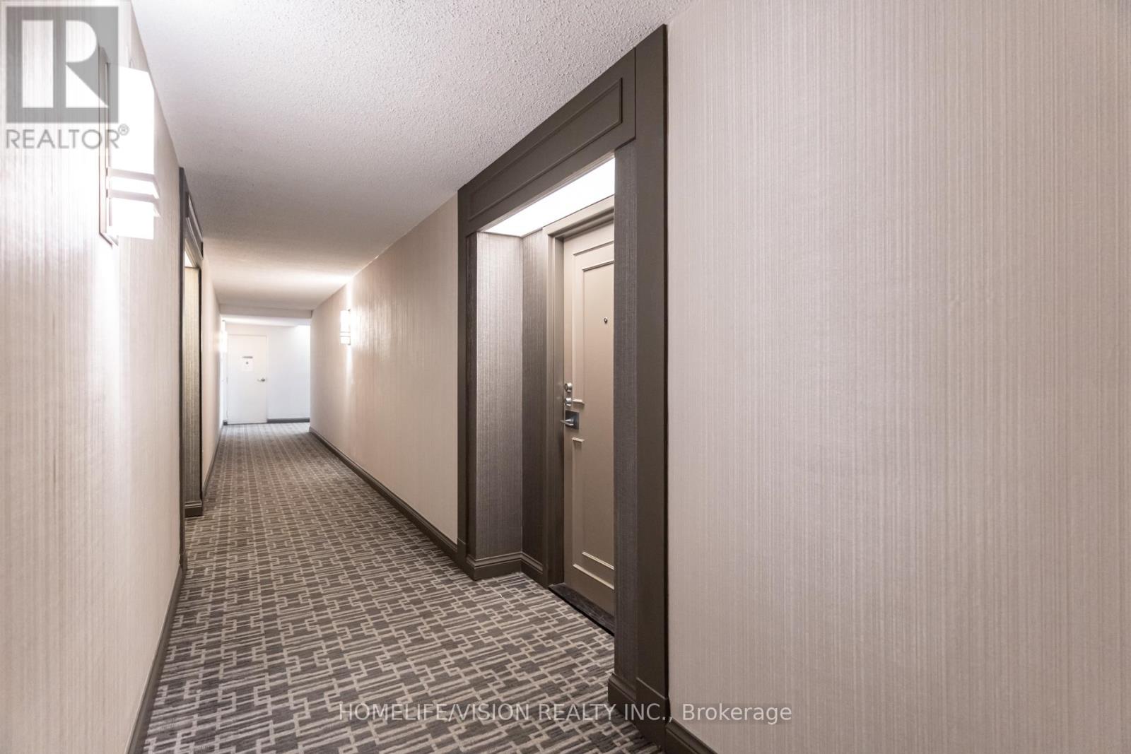 1105 - 75 Wynford Avenue, Toronto, Ontario  M3C 3H9 - Photo 10 - C12610868