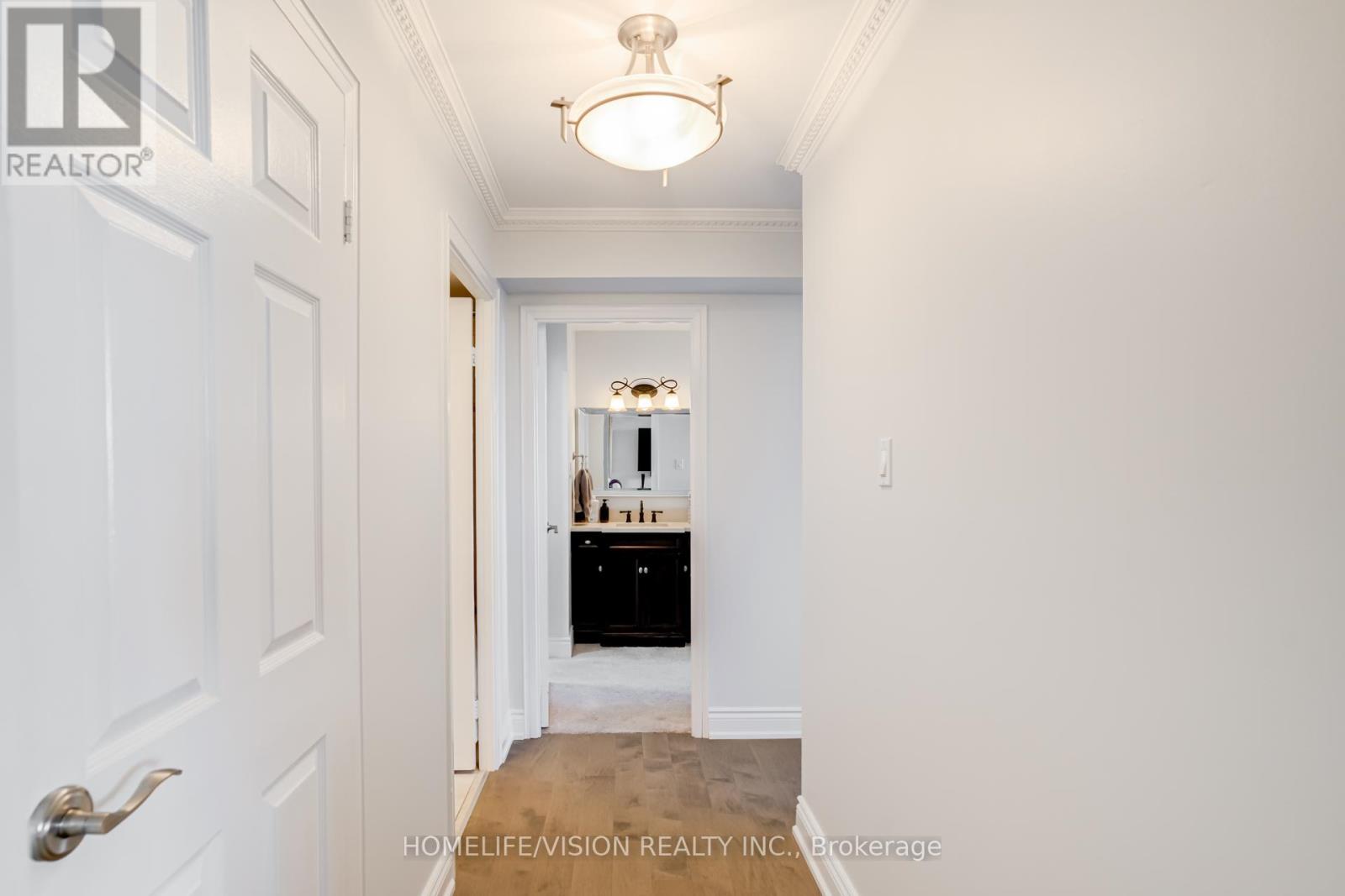 1105 - 75 Wynford Avenue, Toronto, Ontario  M3C 3H9 - Photo 21 - C12610868