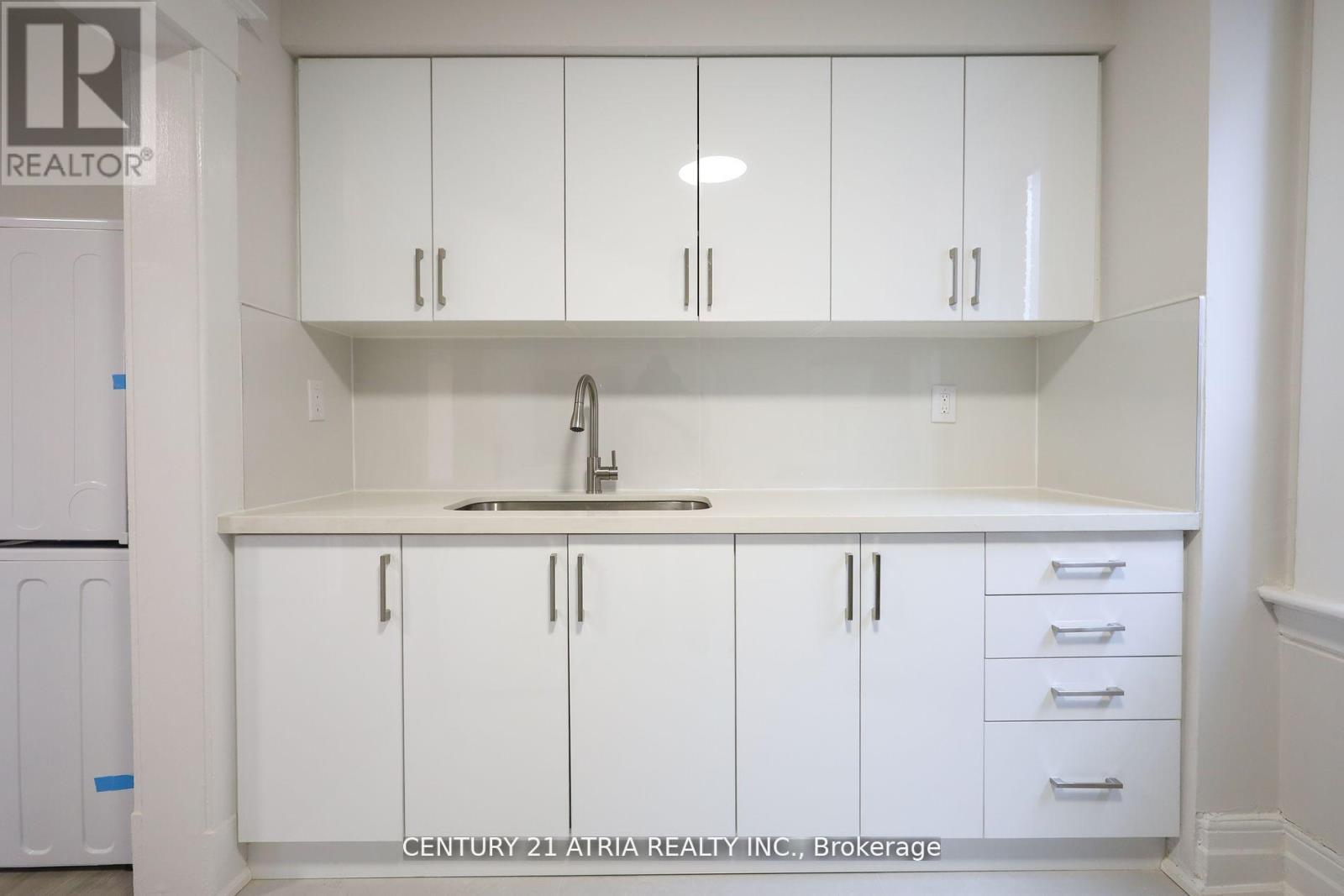 3 - 605 College Street, Toronto (Palmerston-Little Italy), Ontario  M6G 1B5 - Photo 10 - C12610918